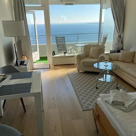 - Seaside Mit Meerblick Lägenhet
