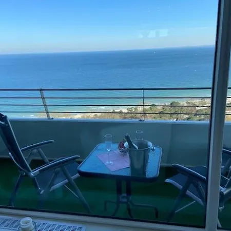 - Seaside Mit Meerblick Lägenhet