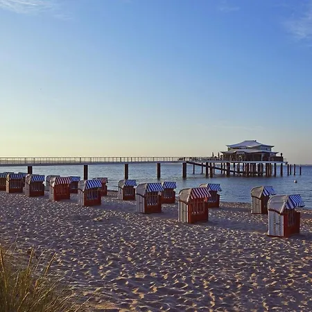 - Seaside Mit Meerblick Lägenhet Timmendorfer Strand
