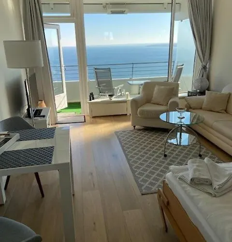 - Seaside Mit Meerblick Apartman